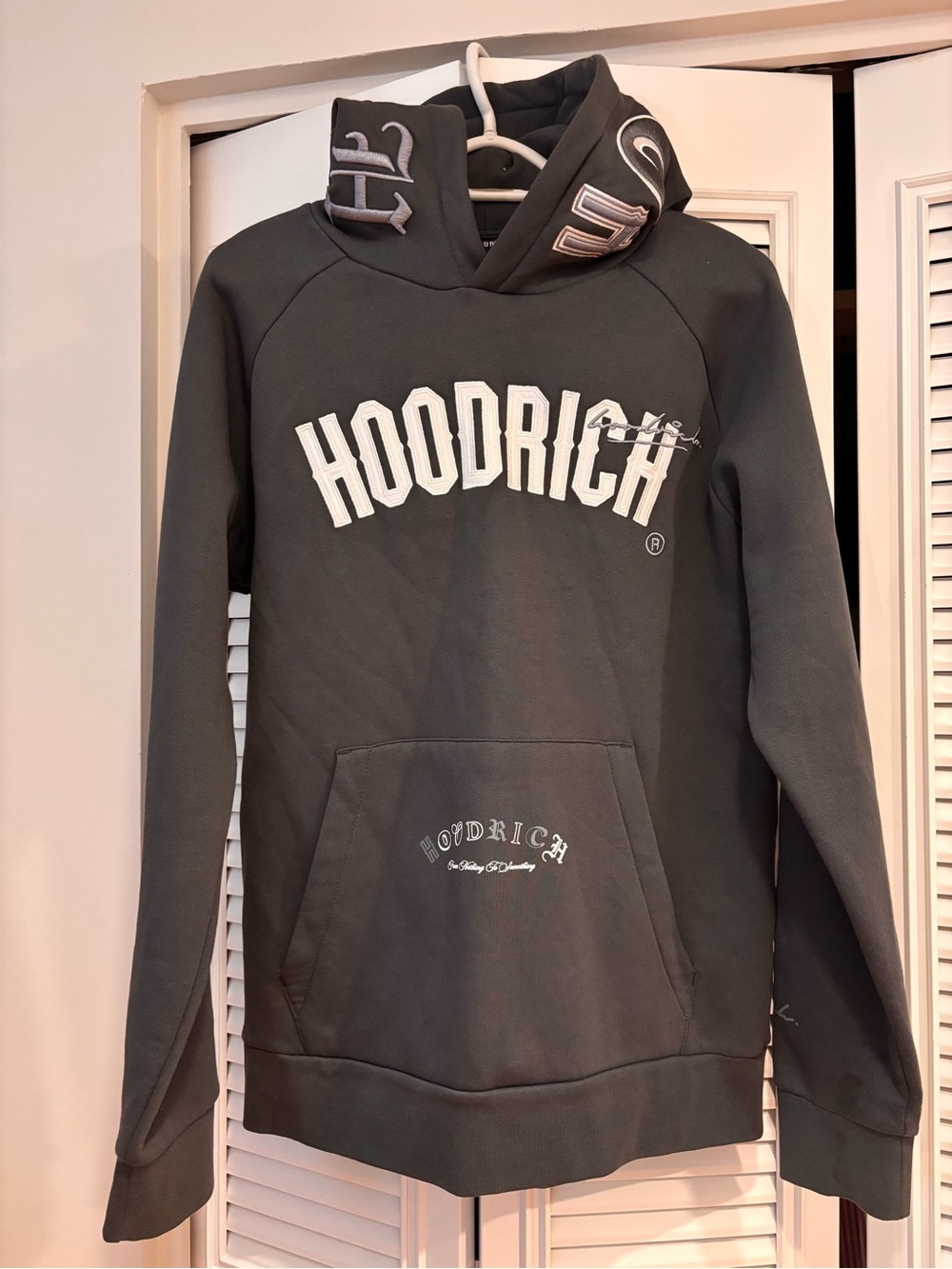 Hoodrich Men's Dark Gray Pullover Hoodie